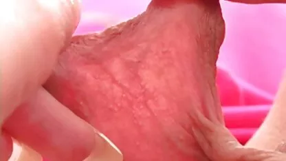 Strappato bocca donna silicone film sex italiani in due, spingere il grande bullone più profondo nella trachea deglutizione