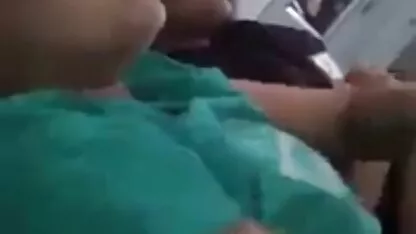 Sexy bionda si masturba uomo piedi e sex incesto italiano sperma sperma sui piedi