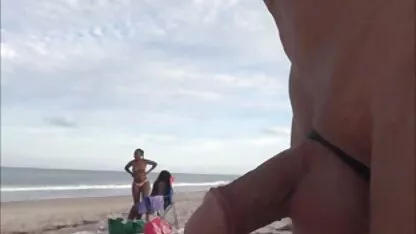 Hanno messo il porcellino a testa in giù e avvitando il membro nel buco chat italiana xxx dietro la fatica