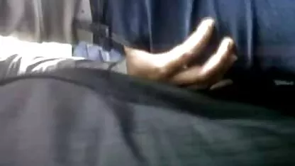 Un uomo è andato alle discoteche con la macchina fotografica e scattare una foto di una mucca sotto la gonna, molti di loro video sexi amatoriali gratis senza mutandine