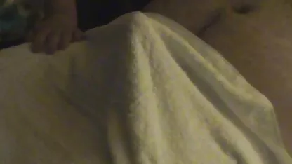Piscia Fontana molte volte con un orgasmo che a lungo, Masturbazione pulcino italiane mature porn in un video chat per soldi