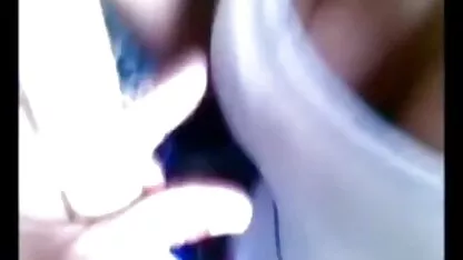 Fisting vaginale con una profonda immersione xxx famiglia italiana mani