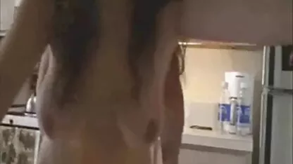 Spogliarello lesbica spettacolo ragazze nudo a il pubblico a Il poles sexy mature italiane in Malibu