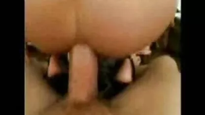 Un uomo in pelle nera skinny cercando sbuffando e avvitando un bbw cercando video italiani sexi soddisfare