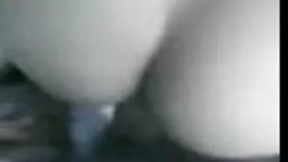 Andò in bagno senza bussare video amatoriali sexy gratis e catturato matrigna masturbandosi con tette finte nudo