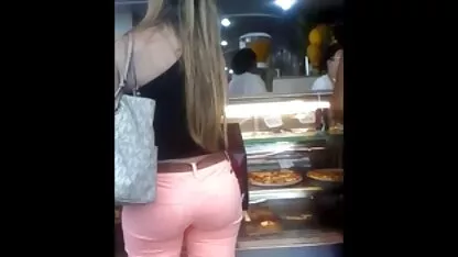 Девулька con elastico video sex in lingua italiana culo lucido bianco mutandine e scopata con nuovi amici