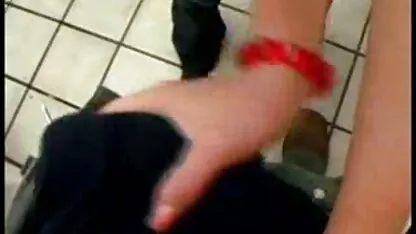 Il giovane Occhiali trger disinteressatamente выебал in anale sex amatoriali gratis vecchio donna