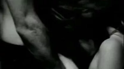 Angelo bianco con Leccare il culo negro, filmati sex italiani fatto pompino e scopata in cucina