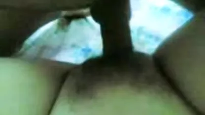 Seduttrice esperta allarga le video amatoriali sexy gratis gambe, si siede su un cazzo