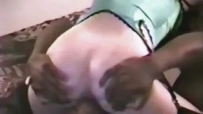 Shket con una scuola professionale con delicatamente appoggiato sulla pagina ragazza e strofinando cam italiana porn i genitali