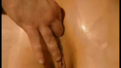 L'aspetto del passivo xxx mamme italiane durante il pompino profondo, gola calda bionda